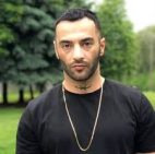 بیوگرافی یاس